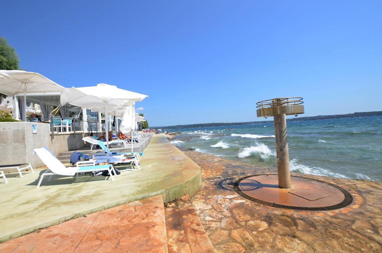 Lili Apartment Novigrad  Luaran gambar