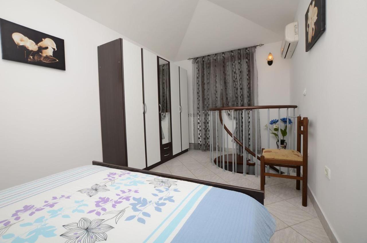 Lili Apartment Novigrad  Luaran gambar