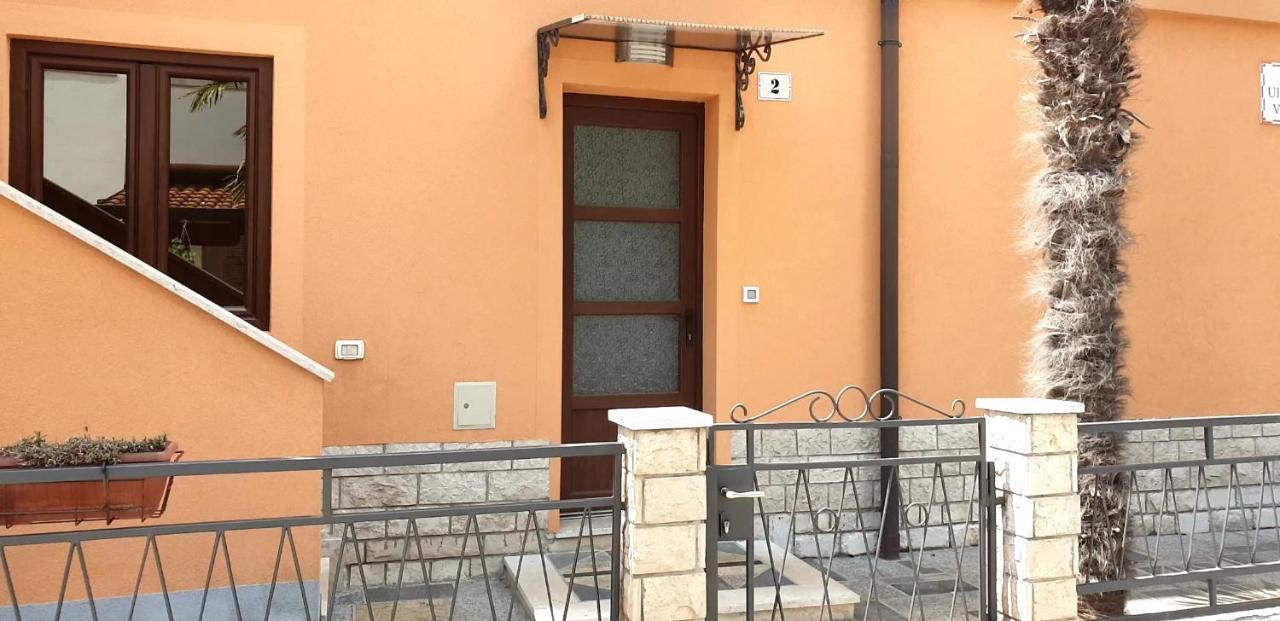 Lili Apartment Novigrad  Luaran gambar